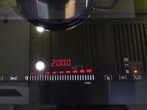 Bếp từ Bauer BE358SA 6 6. Bếp từ Bauer BE 358SA sử dụng bảng điều khiển cảm ứng dạng trượt Slide trượt hiện đại với 9 cấp độ