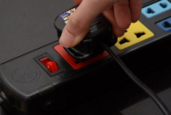 Bếp từ Bosch báo lỗi E1 | Nguyên nhân là gì ? Cách Khắc Phục 5 4. Một số lưu ý khi sử dụng bếp từ Bosch tránh gặp lỗi E1