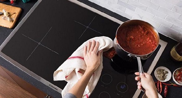 Bếp từ Bosch báo lỗi EF | Nguyên Nhân Và Cách Khắc Phục 2 2. Nguyên nhân bếp từ Bosch báo lỗi EF