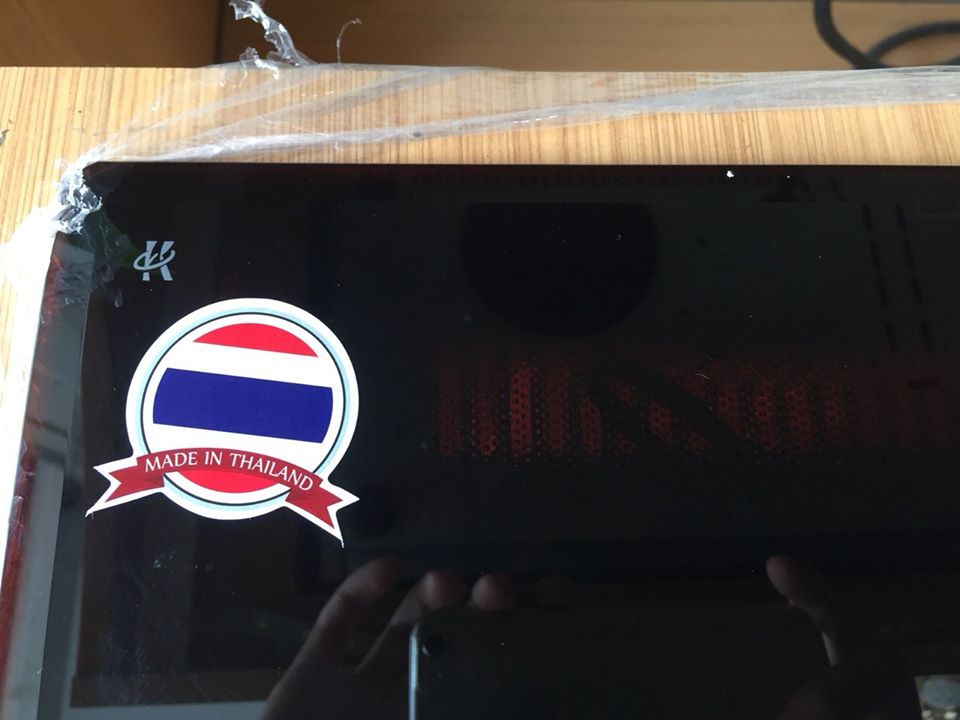 Bếp từ Canzy CZ-99I 4 1. Bếp từ Canzy CZ 99I sử dụng mặt kính Kanger cao cấp, chống va đập, chống xước, chịu nhiệt tốt