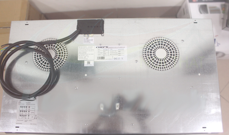 Bếp Từ Chefs EH-DIH366 4 1. Bếp từ Chefs EH-DIH366 trang bị thân vỏ bằng thép không gỉ