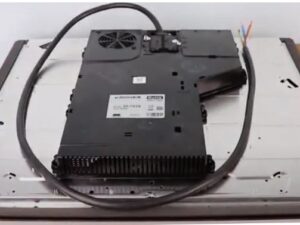 Bếp từ Kocher DI-753S 4 Kocher DI-753S sử dụng chất liệu thép trắng cao cấp