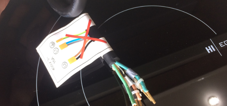 Bếp từ Pramie PRTH-2208 có tốt không ?