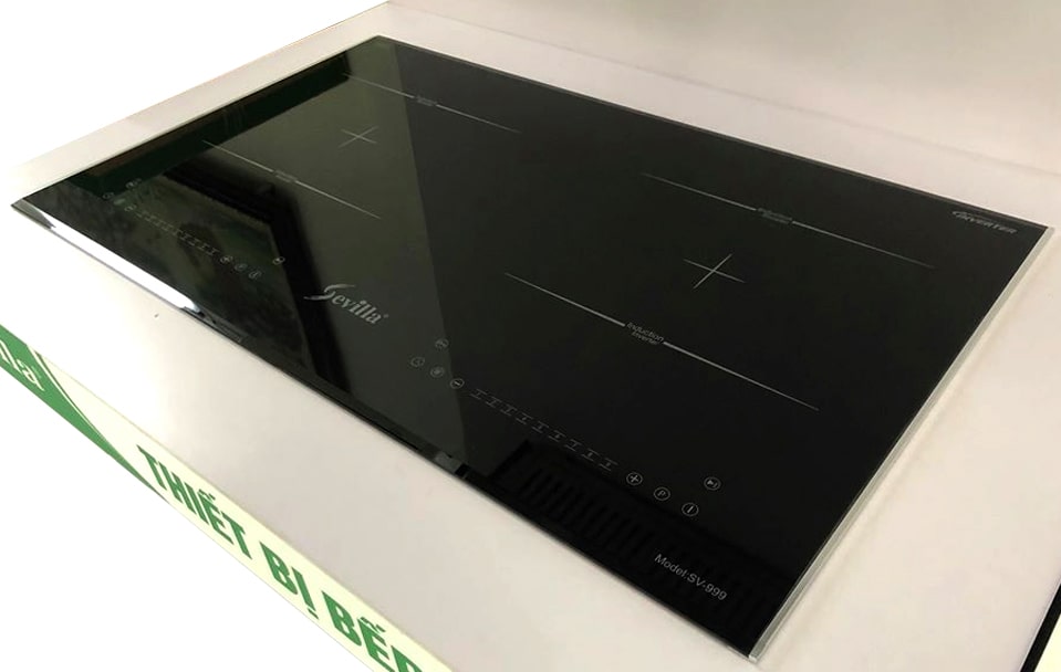 1. Bếp từ Sevilla SV 999 sử dụng mặt kính Schott Ceran được bo viền 2 cạnh nhập khẩu nguyên chiếc từ Đức
