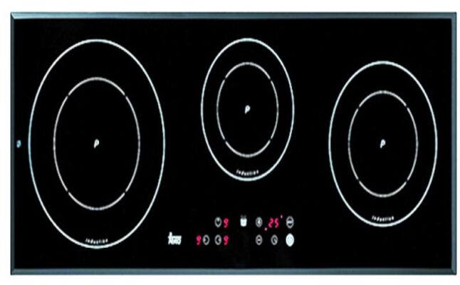 1. Bếp từ Teka IR 90 HS gồm có 3 vùng nấu được sắp xếp khá cân đối  trên mặt bếp