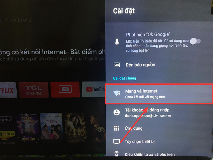 Bước 2: Tại mục Cài đặt, bạn chọn Mạng và Internet.