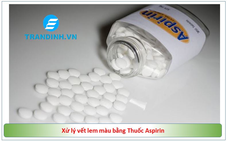 Xử lý quần áo ra màu bằng thuốc Aspirin