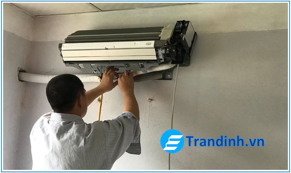 Chiêu trò | Mánh khóe gian lận | để "Vặt Tiền"của thợ điều hòa 4 6. Đề nghị đem điều hòa về sửa nhằm tạo ra nhiều lý do máy hỏng