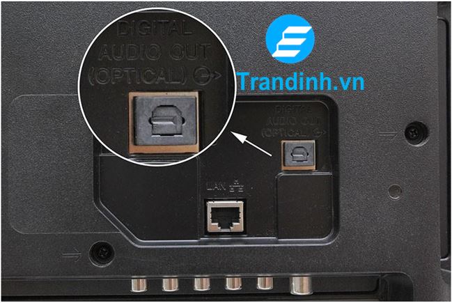 Cổng kết nối optical là gì ? Cách kết nối tivi với cổng Optical 10 Cổng kết nối âm thanh Optical trên đầu đĩa