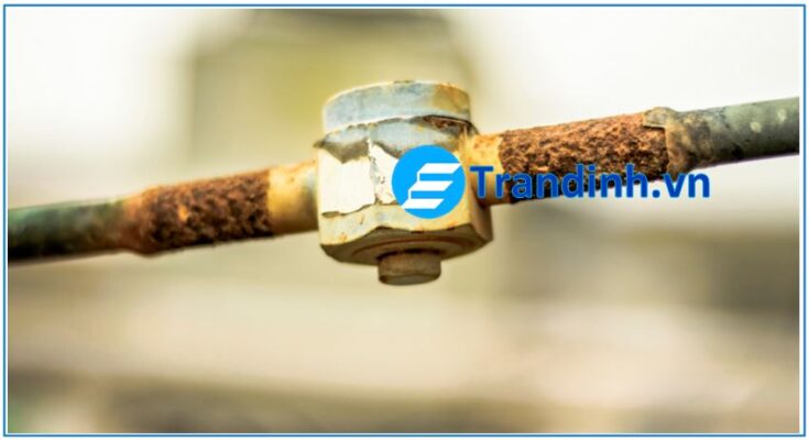 dau hieu nhan biet dieu hoa thieu gas het gas 2 1