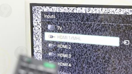 Kết nối điện thoại với Tivi Sony đơn giản nhất【7 cách】 4 Kết nối bằng cáp MHL