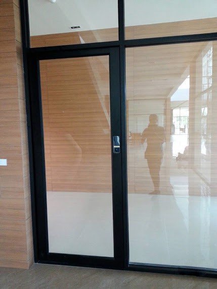 Khoá cửa thẻ từ - Khoá mã số GATEMAN SHINE 7 5. Chức năng tự động khoá tiện lợi trên khoá thông minh Gateman Shine-V