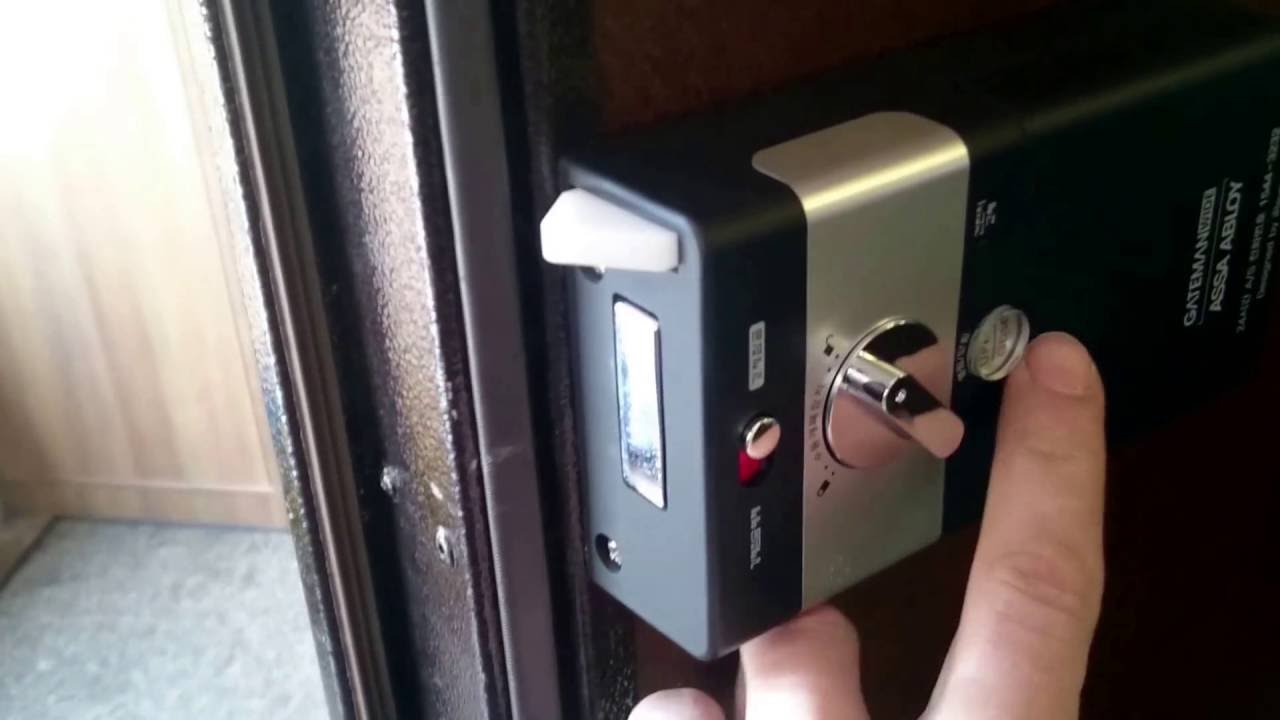 Khoá cửa điện tử - Khoá thẻ từ Gateman V20 5 2. Khoá thẻ từ Gateman V20 lắp đặt trên nhiều chất liệu cửa