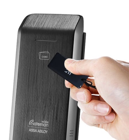 Khóa cửa thẻ từ - Khoá mã số phím nổi Gateman WK-20 5 2. Khoá cửa Gateman WK-20 trang bị 2 phương thức mở khoá