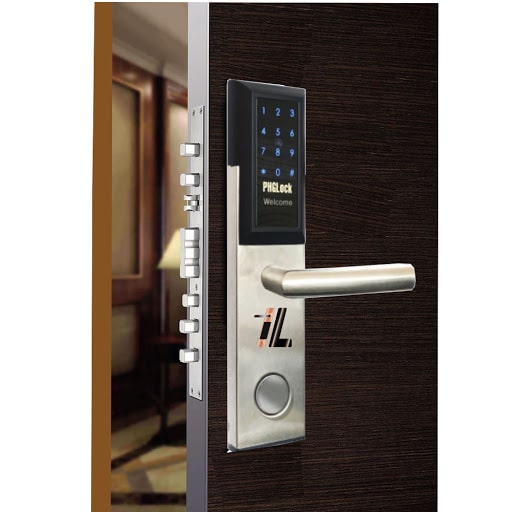 Khoá cửa điện tử PHGLock KR2101 2 3. Khoá thông minh PHGLock KR2101 phù hợp lắp trên nhiều chất liệu cửa