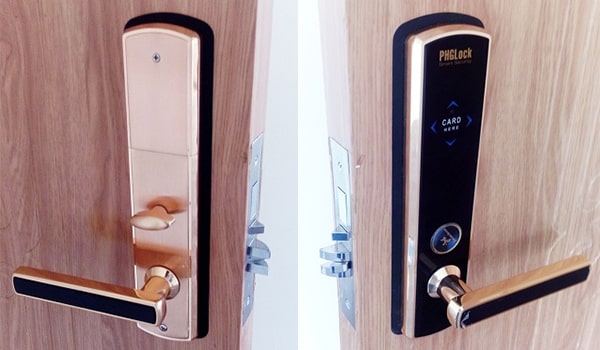 3. Lắp đặt khoá thích hợp cho nhiều chất liệu cửa