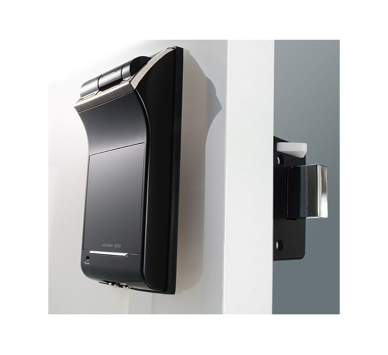Khoá cửa vân tay - khoá điện tử Gateman F10 3 Khoá cửa vân tay Gateman F10 lắp đặt trên nhiều loại cửa