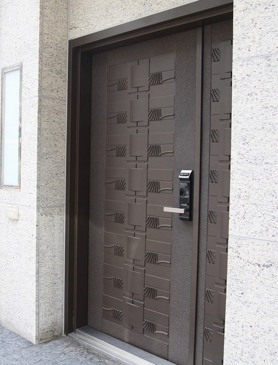 Khoá cửa điện tử - Khoá vân tay Gateman F100 3 Khoá vân tay Gateman F100 với khả năng chống chịu ngoại lực tác động, thời tiết