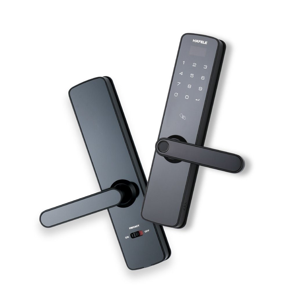 Khoá cửa vân tay, mã số, thẻ từ Hafele DL7100 6 Khoá cửa vân tay, mã số, thẻ từ Hafele DL7100 là sản phẩm khoá thông minh mang thương hiệu Hafele có xuất xứ Hàn Quốc sản xuất theo công nghệ Đức. Khoá cửa DL7100 có tính bảo mật tốt, thiết kế hiện đại thẩm mỹ cao. Để giúp các bạn có cái nhìn tổng quát nhất về sản phẩm, bài viết dưới đây Tổng Kho Khoá Trần Đình sẽ giúp bạn tìm hiểu những điểm nổi bật của sản phẩm này: Khoá điện tử Hafele DL7100 trang bị 4 tính năng mở khoá tiện lợi Khoá cửa điện tử Hafele DL7100 với 4 phương thức mở khoá tiện lợi người dùng, gồm: + Mở khoá bằng vân tay: 100 vân tay + Mở khoá bằng mã số: Khoá mã số với 3 mã số chủ và 47 mã số người dùng. + Mở khoá bằng thẻ từ: 50 thẻ từ + Mở khoá bằng chìa cơ: Sử dụng trong trường hợp khẩn cấp. Khoá thông minh Hafele DL7100 lắp đặt cho nhiều kiến trúc nhà Khoá cửa thông minh Hafele DL7100 phù hợp lắp đặt cho khoá cửa gỗ cho phòng chính gia đình, văn phòng làm việc, khoá khách sạn, chung cư, nhà phố... Yêu cầu cửa: Khoảng cách cửa – khung cửa: Tối thiểu 3mm. – Độ dày cửa: 30 – 60mm. Đố cửa: 100mm. Kiểu dáng hiện đại, thẩm mỹ, độ bền cao Khoá cửa điện tử Hafele DL7100 được cấu tạo từ hỗn hợp vật liệu: Nhôm, Kẽm, Nhựa ABS, và sơn phủ kim loại 3 lớp tạo nên độ chắc chắn, bền bỉ cho sản phẩm. Khoá cửa Hafele DL7100 có khả năng chống trầy xước cũng như chống bám bụi tốt. Khoá vân tay giá rẻ Hafele DL7100 mang gam màu đen sang trọng, góp phần làm nổi bật không gian nội thất ngôi nhà bạn. – Kích thước mặt ngoài: 64 x 283 x 26.8 mm (RxCxS) – Kích thước mặt trong: 64 x 283 x 26.8 mm (RxCxS). Thông tin pin, nguồn điện sử dụng Nguồn điện trên khoá cửa thẻ từ Hafele DL7100: 6V (4 viên pin alkaline, loại 1,5V, cỡ AA ) Nguồn khẩn cấp: Cổng cấp nguồn dự phòng Micro USB 5V Nhiệt độ vận hành: từ -10°C đến +60°C  Cảnh báo Pin Yếu. Đặc điểm nổi bật trên khoá vân tay Hafele DL7100 – Quản lý bằng mật khẩu quản lý và mật khẩu người dùng  – Chức năng chống sao chép mật khẩu bằng cách sử dụng kèm mật mã ảo. – Chức năng riêng tư (Khóa kép). – Báo động phá khóa. – Chức năng chống hack mật khẩu. – Cảnh báo Pin Yếu. – Tích hợp với hệ thống nhà thông minh trên khoá cửa Hafele. – Chức năng xác thực kép (Chế độ bảo mật). – Ngôn ngữ hiển thị: Tiếng Anh / Tiếng Việt. Mua khoá cửa Hafele giá rẻ, chính hãng ở đâu? Tổng kho Khoá Trần Đình với trên 10 năm kinh nghiệm trong kinh doanh khoá thông minh tại thị trường Việt Nam, chúng tôi cam kết với khách hàng:  Sản phẩm chính hãng 100%, nguồn gốc xuất xứ rõ ràng.  Bảo hành chính hãng, bảo hành tại nhà  Giao hàng lắp đặt nhanh chóng.  Đội ngũ kỹ thuật có chuyên môn cao.  Tư vấn hỗ trợ 24/7.