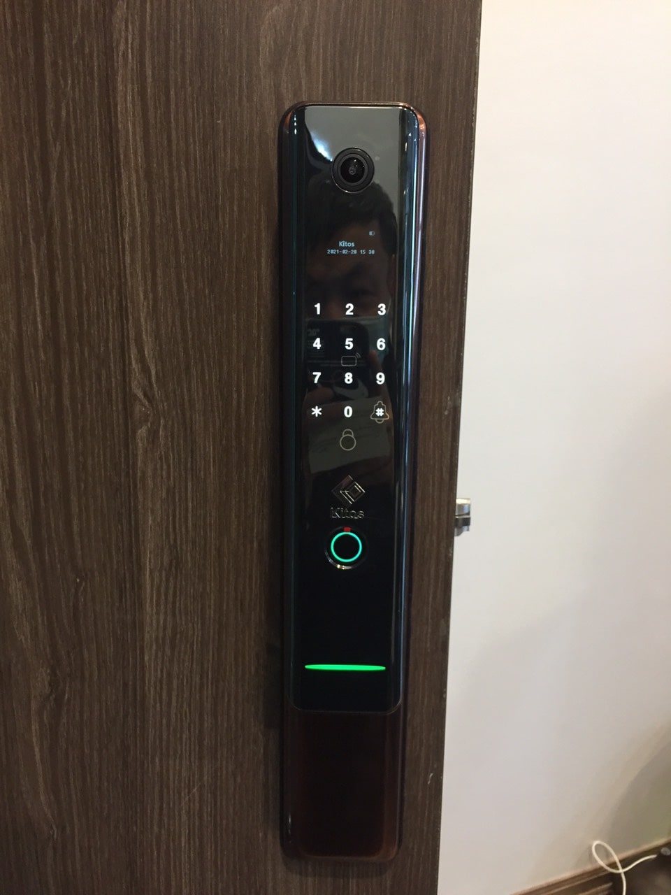 7. Tính năng khoá tự động tiện ích trên khoá vân tay KT-X5