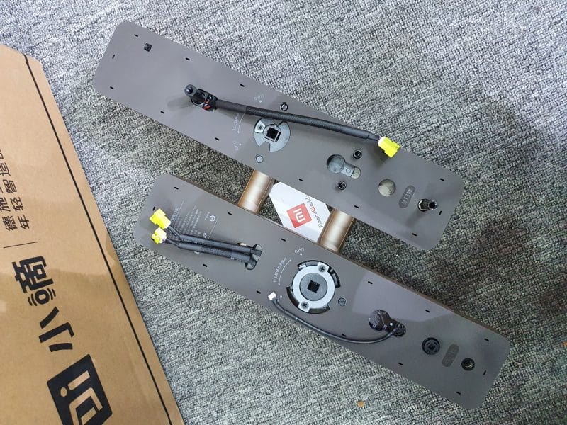 Khoá cửa vân tay Xiaomi Mi Smart Door Lock 8 1. Kiểu dáng sang trọng, độ bền và tính thẩm mỹ cao