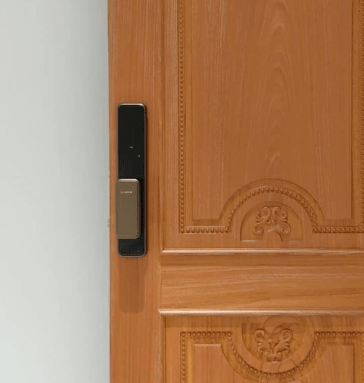 Khóa vân tay Bosch EL 600K - Màu đồng 5 4. Tính năng tăng cường bảo mật khóa mã số Bosch EL 600K