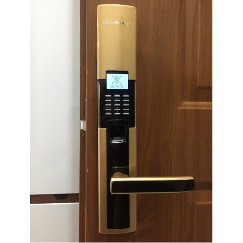 Khóa vân tay Dessmann S510 ( có 2 màu vàng - bạc ) 9 5. Hình ảnh Khóa vân tay Dessmann S510