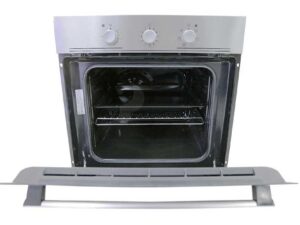 Lò Nướng Electrolux EOB2100COX 53 lít 4 4. Khoang lò nướng lớn dễ dàng vệ sinh lau chùi.