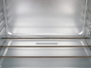 Lò nướng Electrolux EOT30MXC 38 lít 5 2. Dung tích khoang nướng cực lớn.