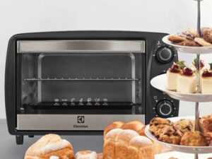 Lò Nướng Electrolux EOT3805K 15 lít 2 3. Đa dạng các tính năng nướng thông minh.