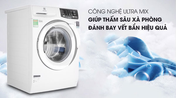 Công nghệ UltraMix giúp hoà tan bột giặt nhanh chóng, hạn chế phai màu