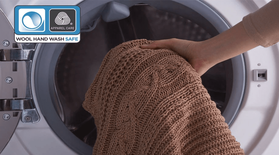 Giặt tay đối với đồ len trên máy giặt Electrolux EWF1023BESA