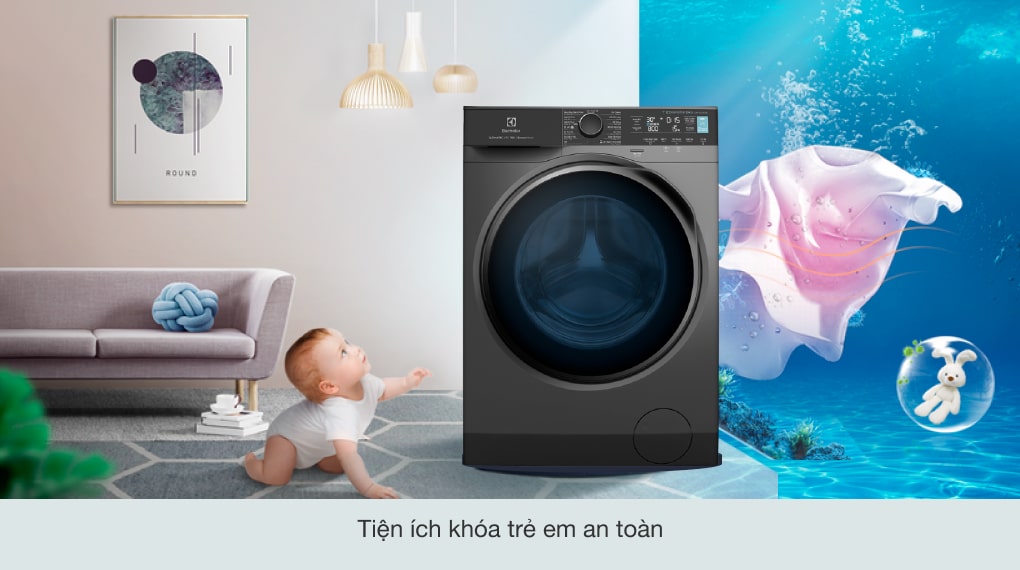 9. Máy giặt Electrolux trang bị tiện ích khóa trẻ em, an toàn cho trẻ nhỏ