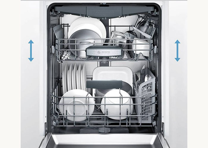 Máy rửa bát độc lập 14 bộ Bosch SMS46MW00E 5 3. Máy rửa bát 13 bộ Bosch SMS46MW00E trang bị 6 chương trình rửa tiện ích