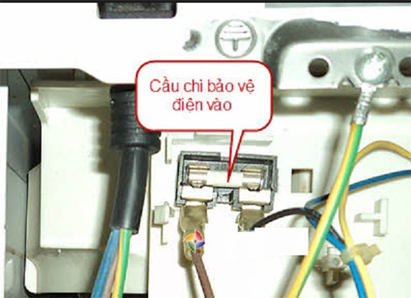 Nguyên nhân cách khắc phục bếp từ không hoạt động 10 Nguyên nhân cách khắc phục bếp từ không hoạt động