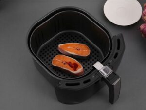 Thể thích lớn cho bạn thoải mái chế biến món ăn