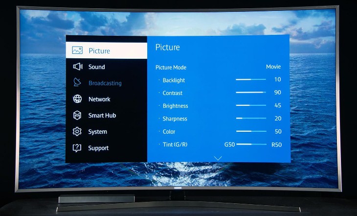Tác hại của việc để màn hình tivi quá sáng | Xem Ngay 2 2 Sử dụng màn hình cố sáng sẽ tốn điện năng hơn