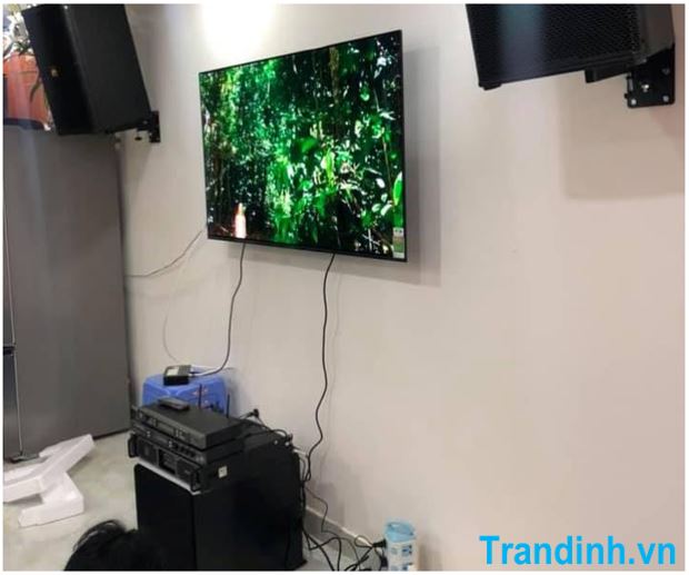 Hai dòng Tivi oled Sony khác oled LG điểm nào ?  