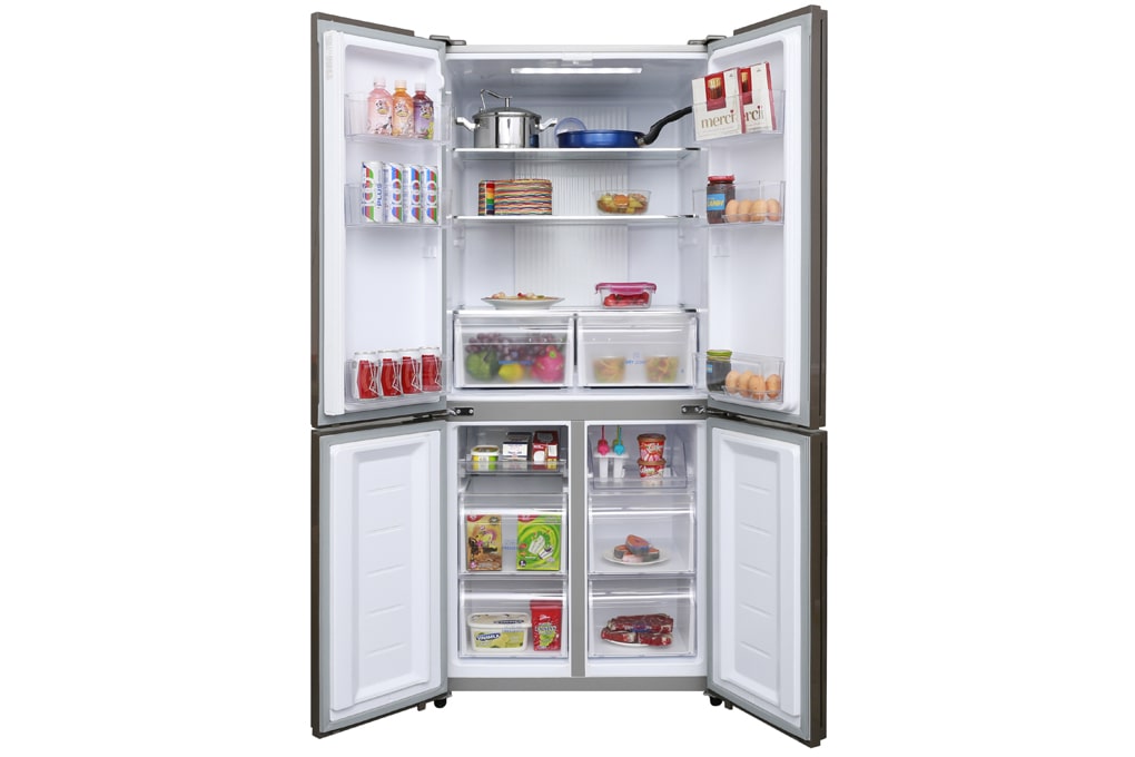 3. Tủ lạnh 4 cánh Aqua AQR-IG525AM GB phù hợp gia đình có từ 4-5 người