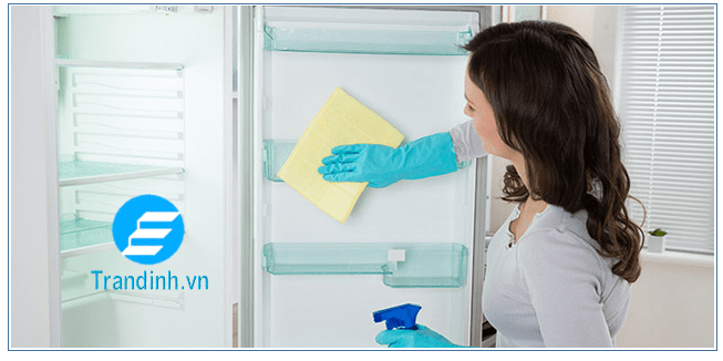 Tủ lạnh chảy nước ngăn đá