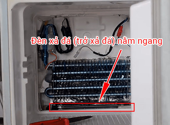Tại sao tủ lạnh không đông đá? Nguyên nhân và cách khắc phục 19 Bộ xả đá không hoạt động