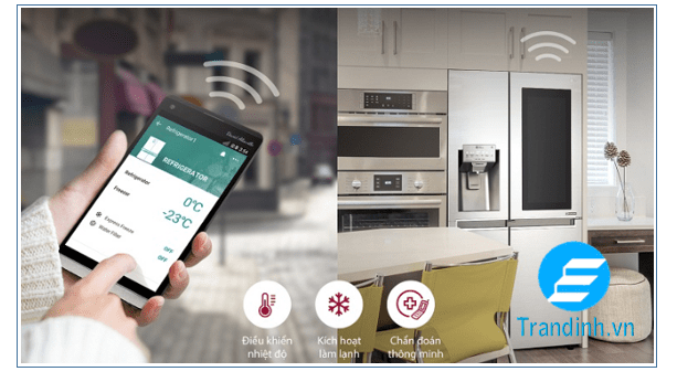 LG Smart ThinQ™: Tính năng này giúp tủ lạnh kết nối với điện thoại thông minh, từ đó bạn có thể điều khiển nhiệt độ, tính năng làm lạnh nhanh, chế độ hoạt động, chẩn đoán hiện trạng của tủ lạnh khi không có nhà.