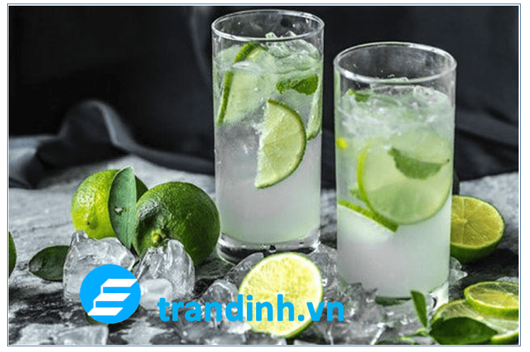 Uống rượu có nên nằm điều hoà không? 3 Cách giải rượu nhanh chóng và hiệu quả từ quả chanh tươi