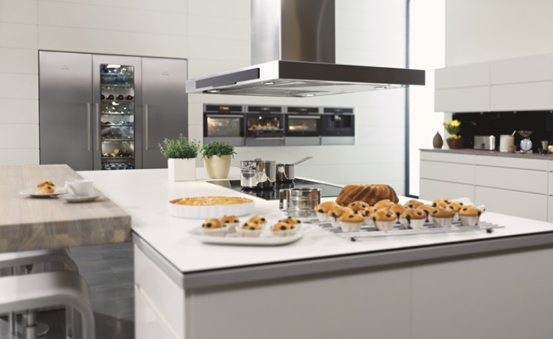 Vì sao nên mua máy hút mùi? 4 4. Đa dạng kiểu mẫu, tô điểm cho không gian bếp