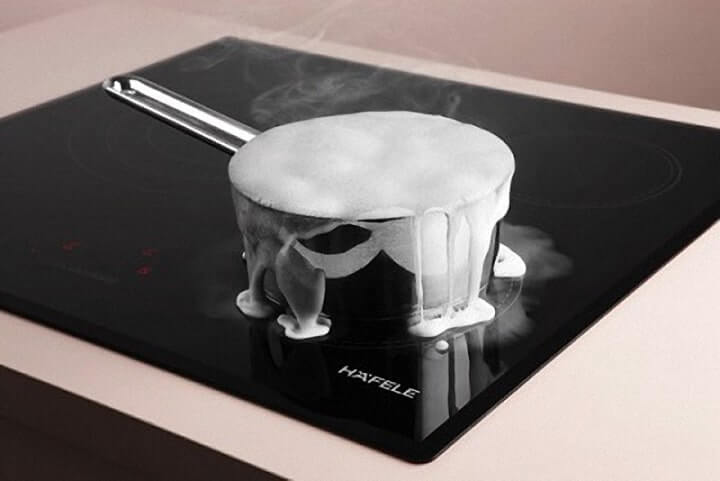 Bếp từ Hafele có nguồn gốc từ đâu? 【 Xem ngay xuất xứ sản phẩm】 2 2. Nguồn gốc xuất xứ mặt kính bếp từ Hafele