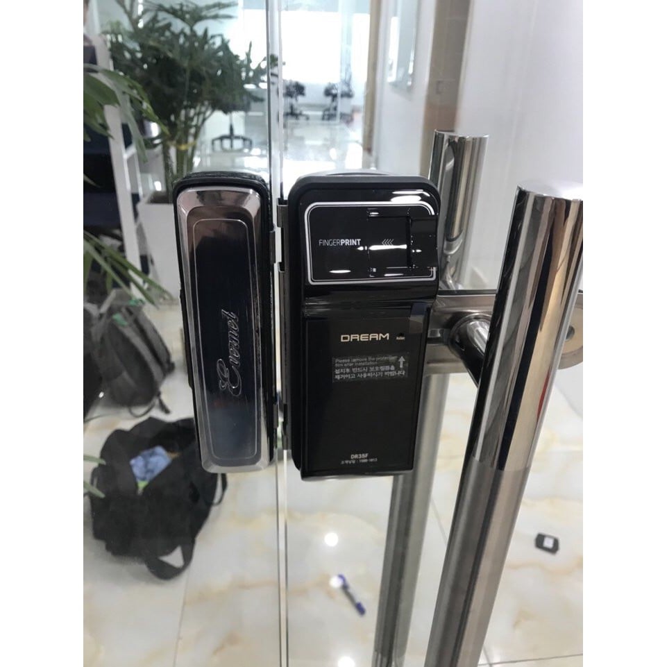 Khoá vân tay cửa kính Evernet LH600FG-N 9 Lắp đặt phù hợp cho nhiều kiến trúc nhà