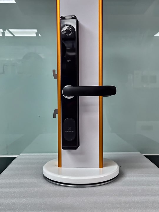 Khoá cửa nhôm Gigasun A02B - Vân tay, mã số, thẻ từ, App 9 Các tính năng nổi bật khác