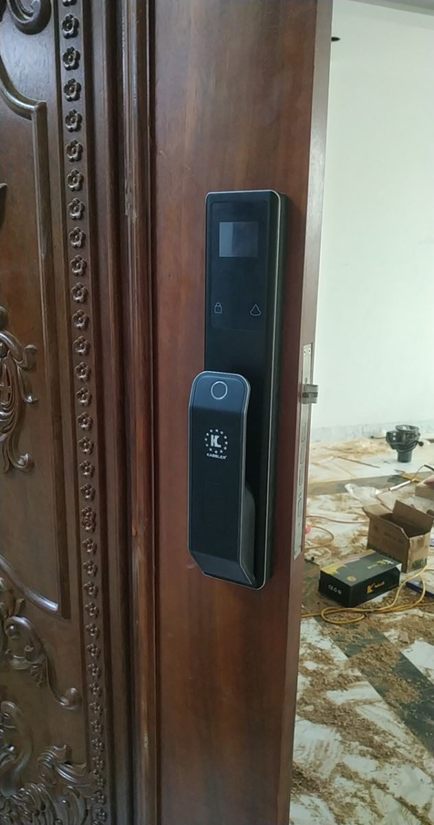 Khoá cửa vân tay Kassler KL-888 5 4. Khoá cửa vân tay Kassler KL 888 phù hợp lắp đặt cho nhiều kiến trúc nhà