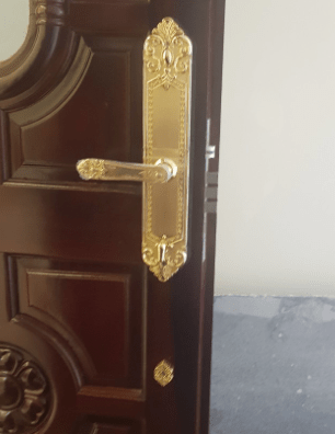 Khoá cửa vân tay cổ điển Kassler KL-959G 4 4. Lắp đặt khoá phù hợp nhiều kiến trúc nhà