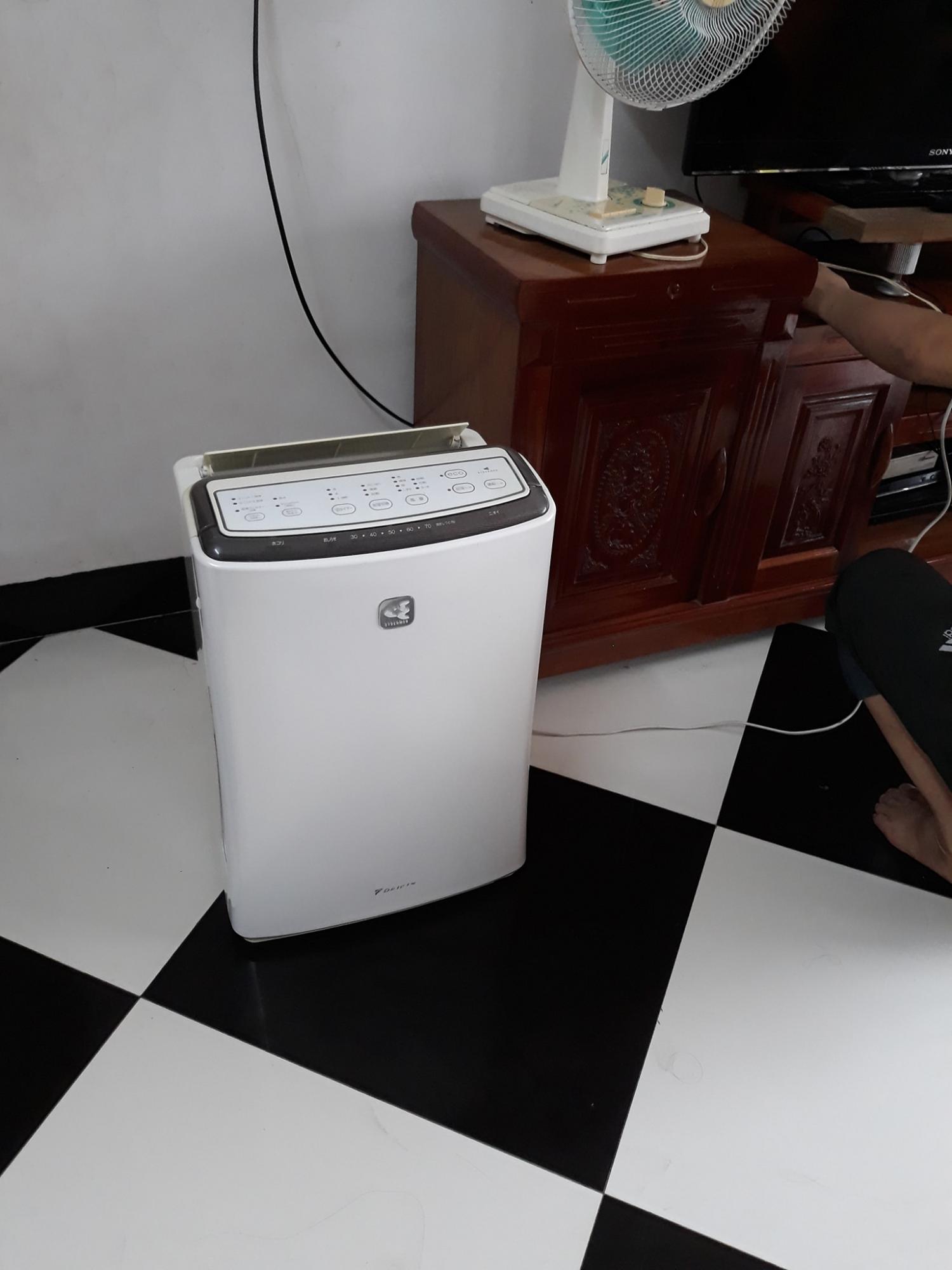 Máy lọc không khí Daikin MC40UVM6-7 23W phòng 31m2 1 Hình ảnh lắp đặt lọc không khí Daikin thực tế cho khách hàng